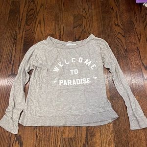 “Welcome to Paradise” loung shirt, size XS